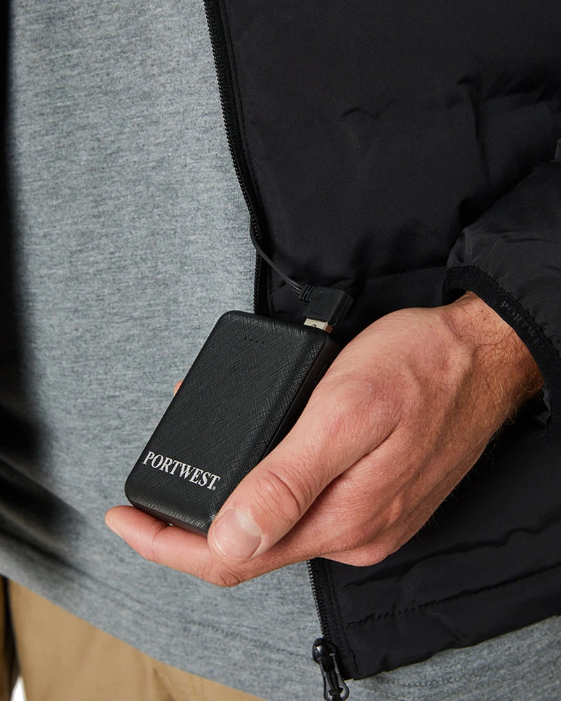 Portwest Ultrasonic Heated Tunnel Jacket - Black 7 Portwest Ultrasonic Heated Tunnel Jacket - Black - Image 5