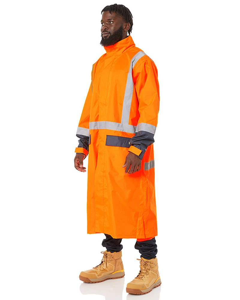 Bisley Hi Vis Taped Long Rain Coat - Orange/Navy 5 Bisley Hi Vis Taped Long Rain Coat - Orange/Navy - Image 3