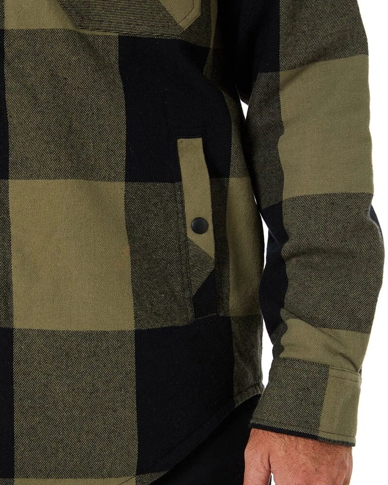 CATerpillar Buffalo Check Insulated Shirt Jacket - Black/Marshland Plaid 8 CATerpillar Buffalo Check Insulated Shirt Jacket - Black/Marshland Plaid - Image 6