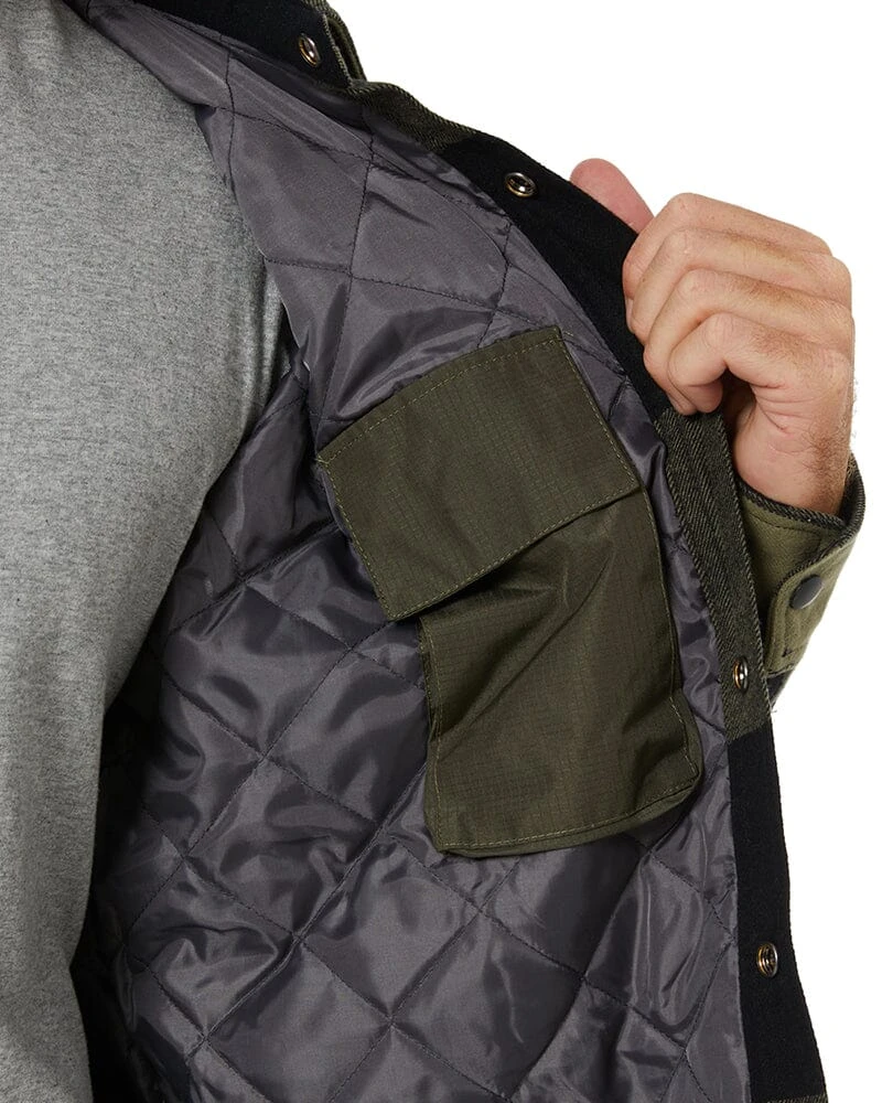 CATerpillar Buffalo Check Insulated Shirt Jacket - Black/Marshland Plaid 9 CATerpillar Buffalo Check Insulated Shirt Jacket - Black/Marshland Plaid - Image 7