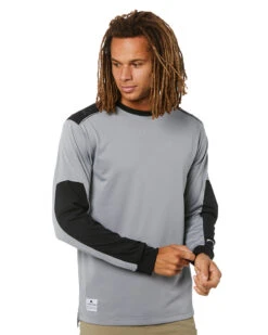 Performance LS Tee - Grey